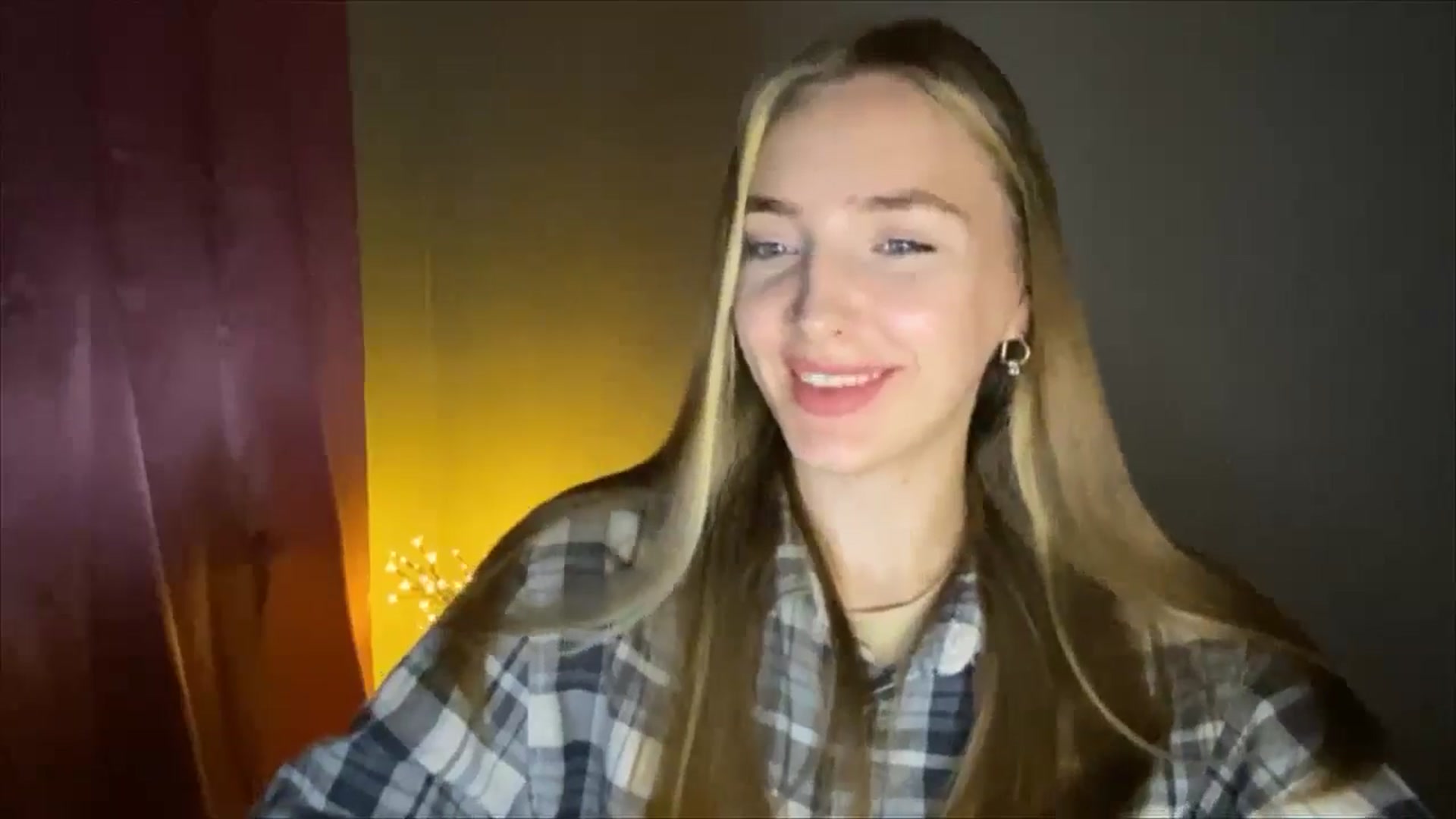 Gallery image thumbnail from My_Diana's myfreecams stream on, 08/17/2024, 19:17 image 20 of 20