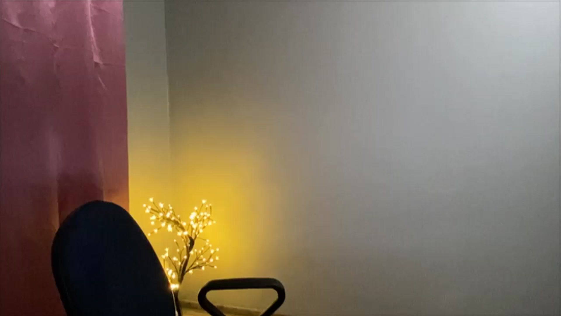 Gallery image thumbnail from My_Diana's myfreecams stream on, 08/18/2024, 20:05 image 6 of 20