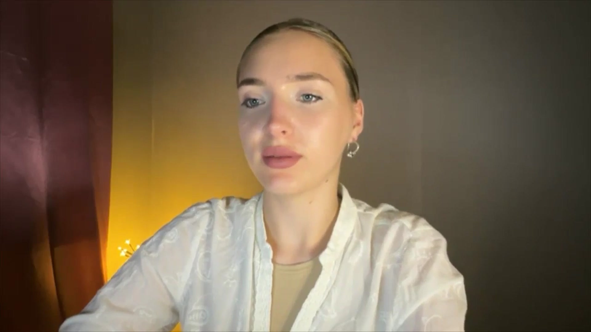 Gallery image thumbnail from My_Diana's myfreecams stream on, 08/21/2024, 19:36 image 16 of 20