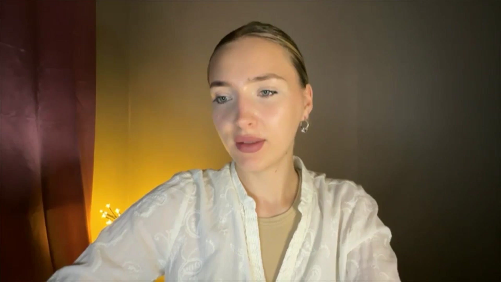 Gallery image thumbnail from My_Diana's myfreecams stream on, 08/21/2024, 19:36 image 5 of 20