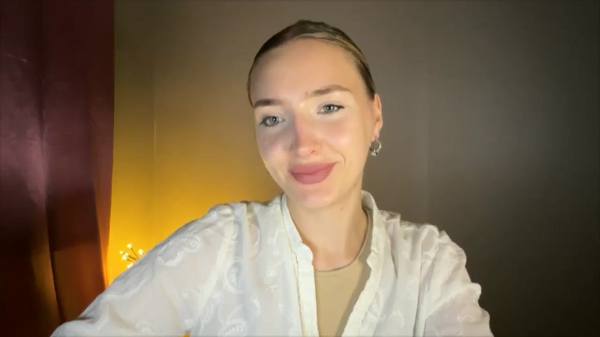 Gallery image thumbnail from My_Diana's myfreecams stream on, 08/21/2024, 19:36 image 6 of 20