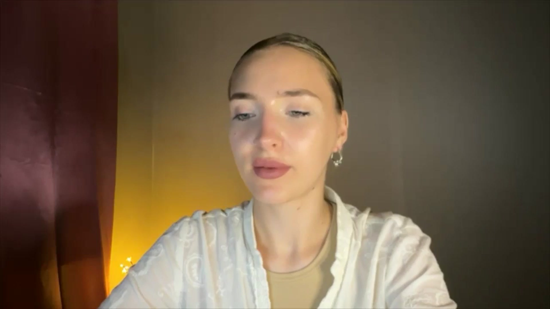Gallery image thumbnail from My_Diana's myfreecams stream on, 08/21/2024, 22:31 image 1 of 20