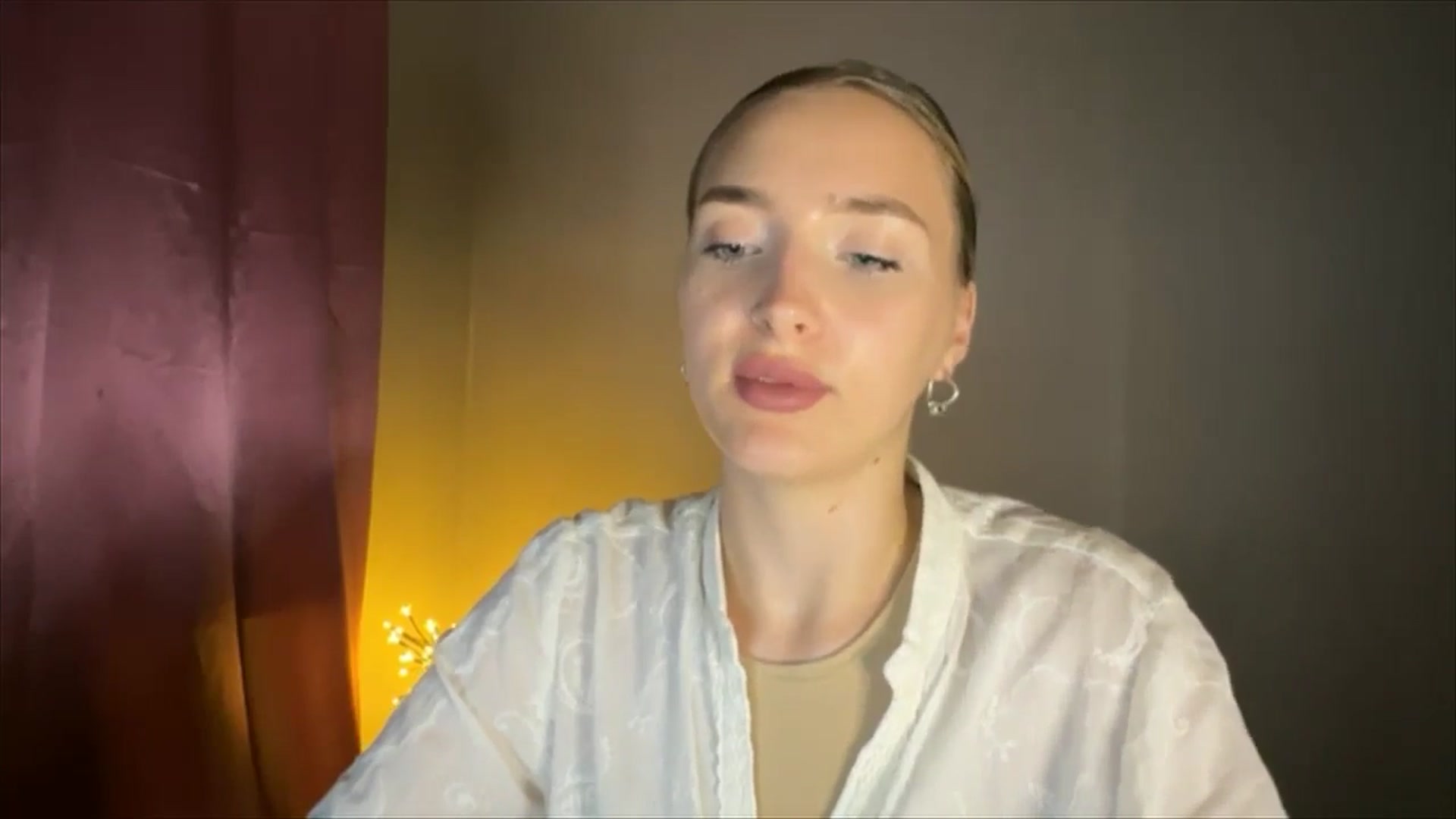 Gallery image thumbnail from My_Diana's myfreecams stream on, 08/21/2024, 22:31 image 14 of 20