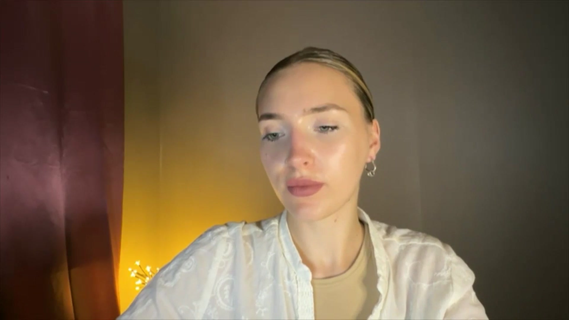 Gallery image thumbnail from My_Diana's myfreecams stream on, 08/21/2024, 22:31 image 4 of 20