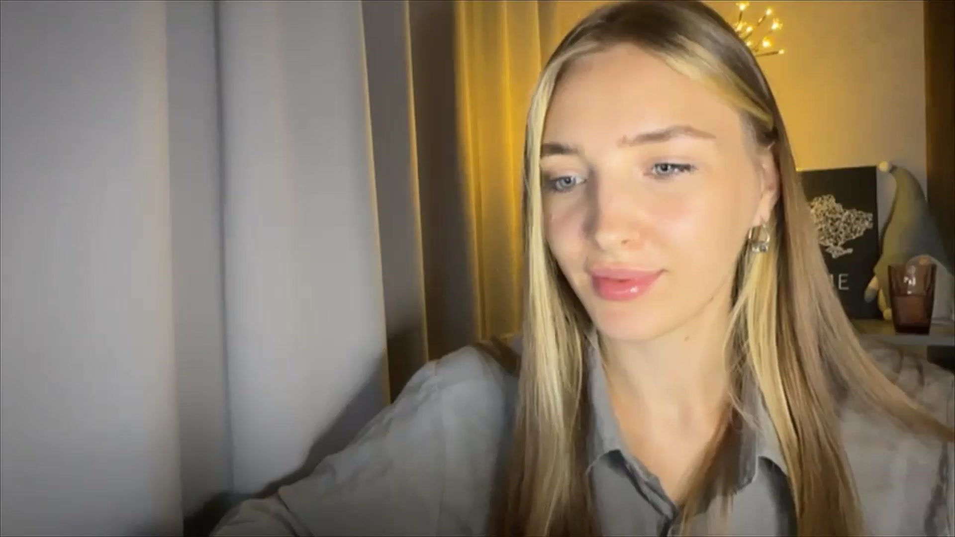 Gallery image thumbnail from My_Diana's myfreecams stream on, 08/23/2024, 22:10 image 8 of 20