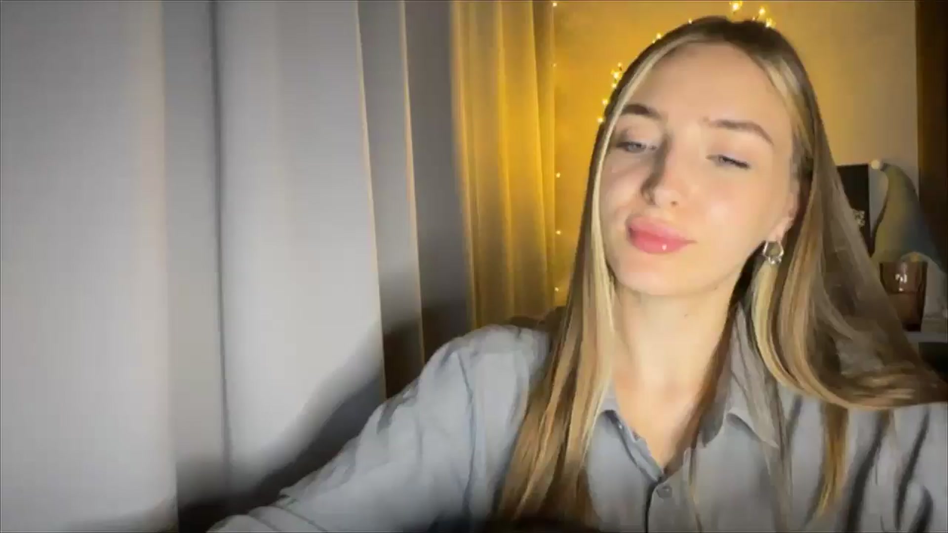 Gallery image thumbnail from My_Diana's myfreecams stream on, 08/23/2024, 22:10 image 18 of 20