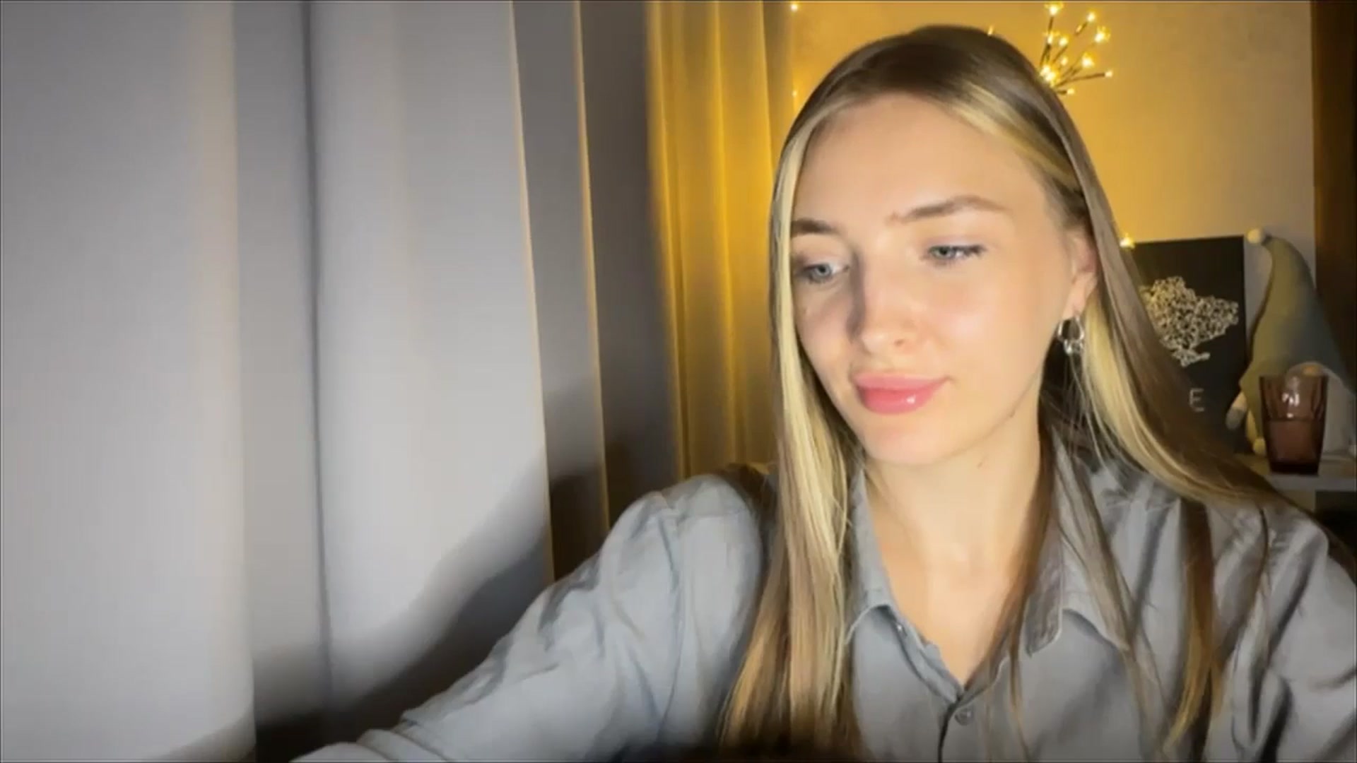 Gallery image thumbnail from My_Diana's myfreecams stream on, 08/23/2024, 22:10 image 16 of 20
