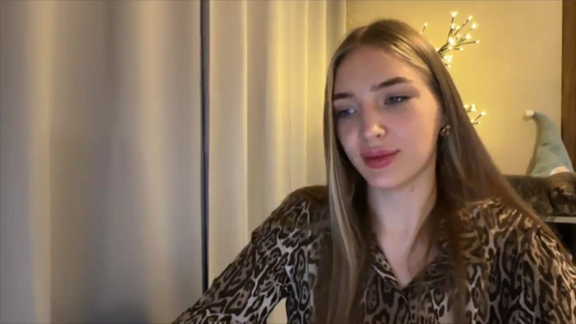 Gallery image thumbnail from My_Diana's myfreecams stream on, 08/24/2024, 19:33 image 7 of 20