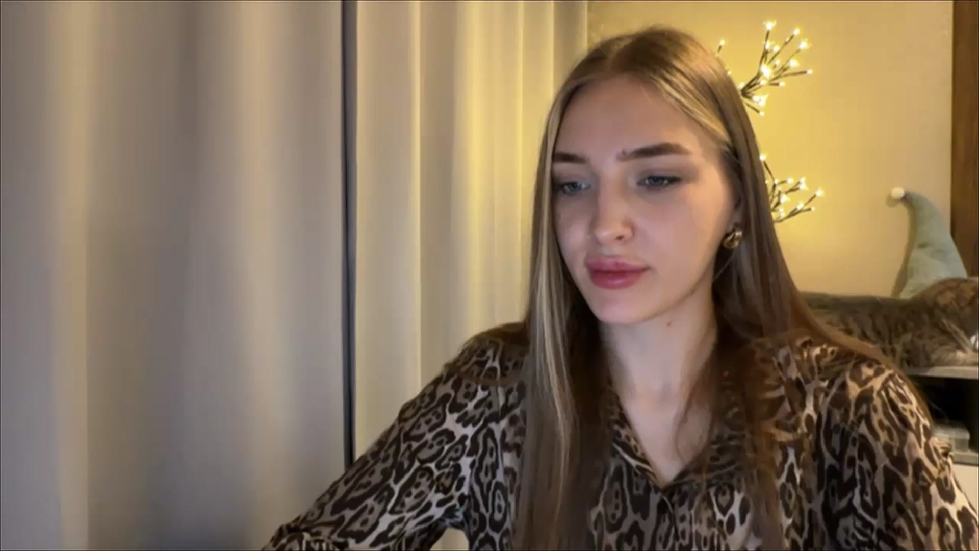 Gallery image thumbnail from My_Diana's myfreecams stream on, 08/24/2024, 19:33 image 6 of 20