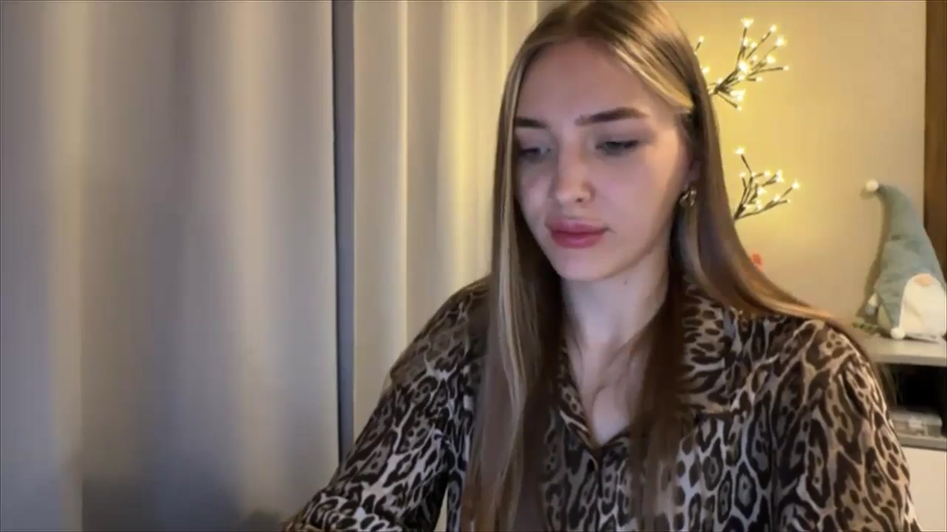 Gallery image thumbnail from My_Diana's myfreecams stream on, 08/24/2024, 19:33 image 18 of 20
