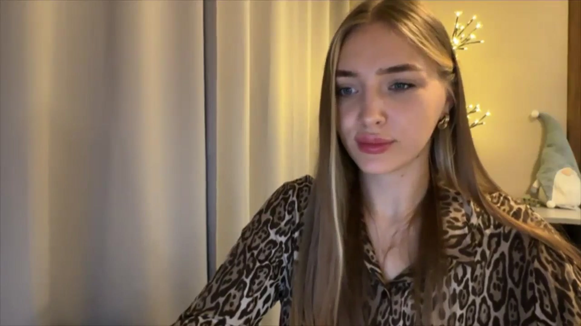 Gallery image thumbnail from My_Diana's myfreecams stream on, 08/24/2024, 19:33 image 20 of 20