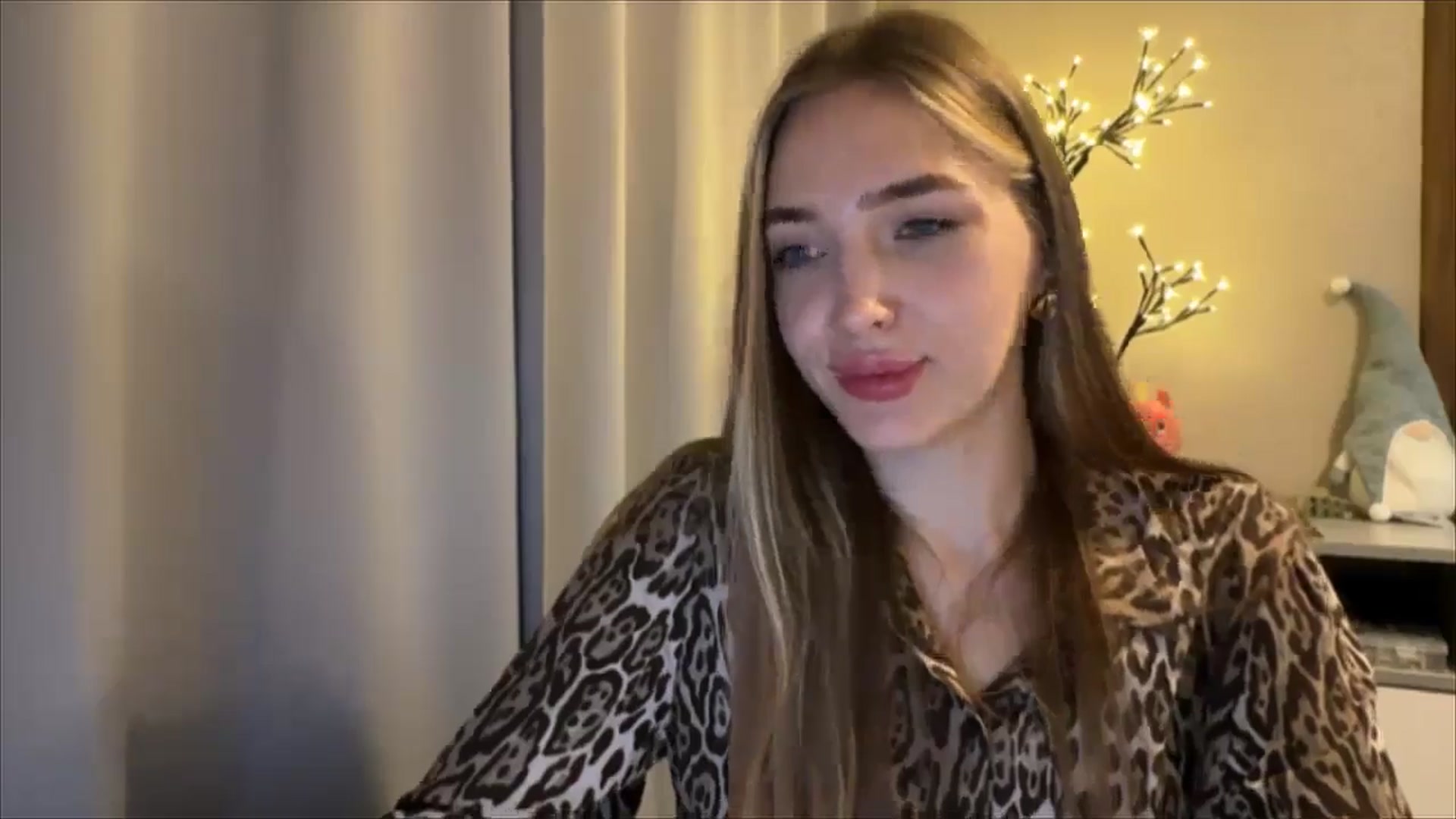 Gallery image thumbnail from My_Diana's myfreecams stream on, 08/24/2024, 19:33 image 14 of 20