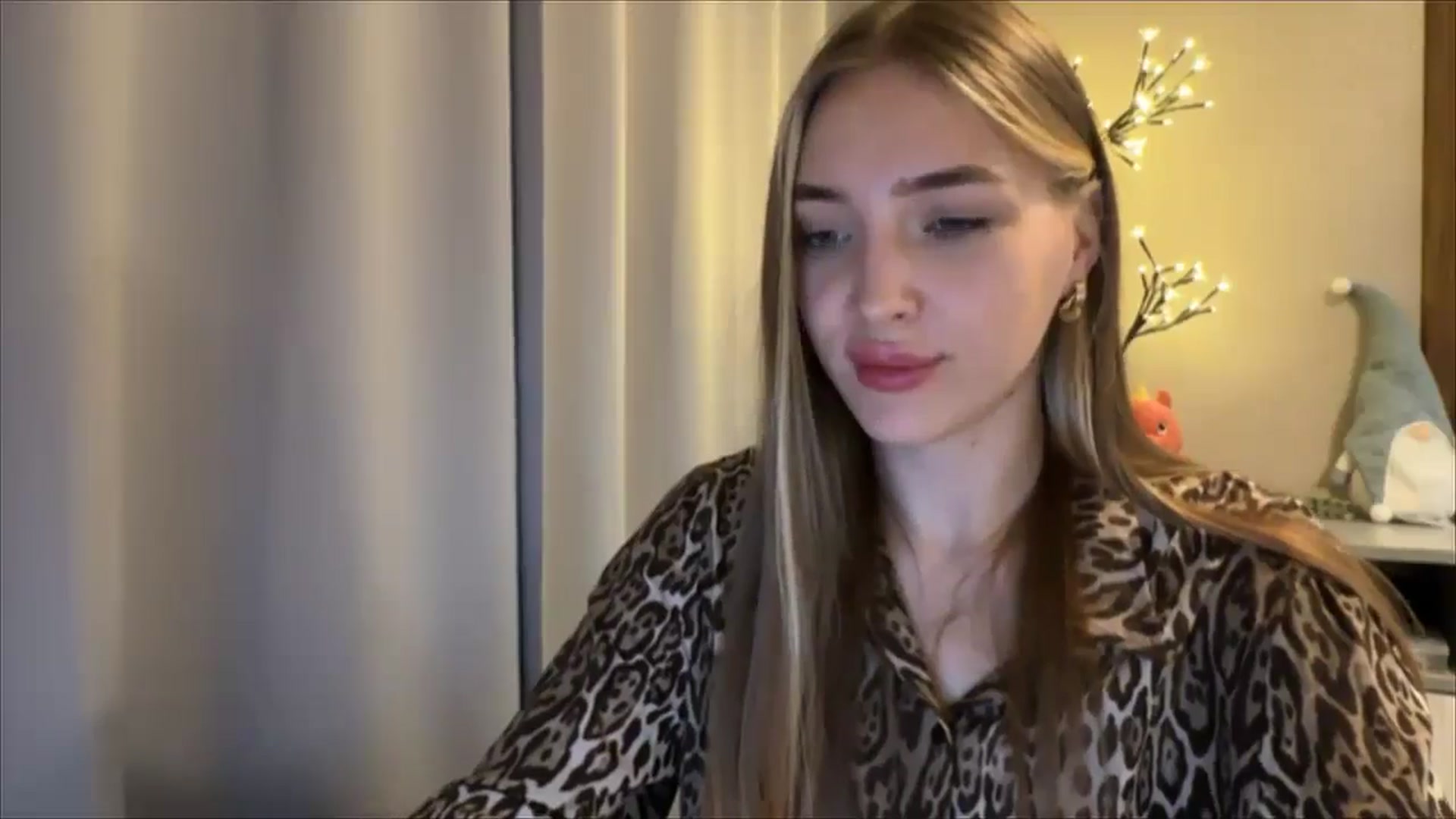 Gallery image thumbnail from My_Diana's myfreecams stream on, 08/24/2024, 19:33 image 19 of 20