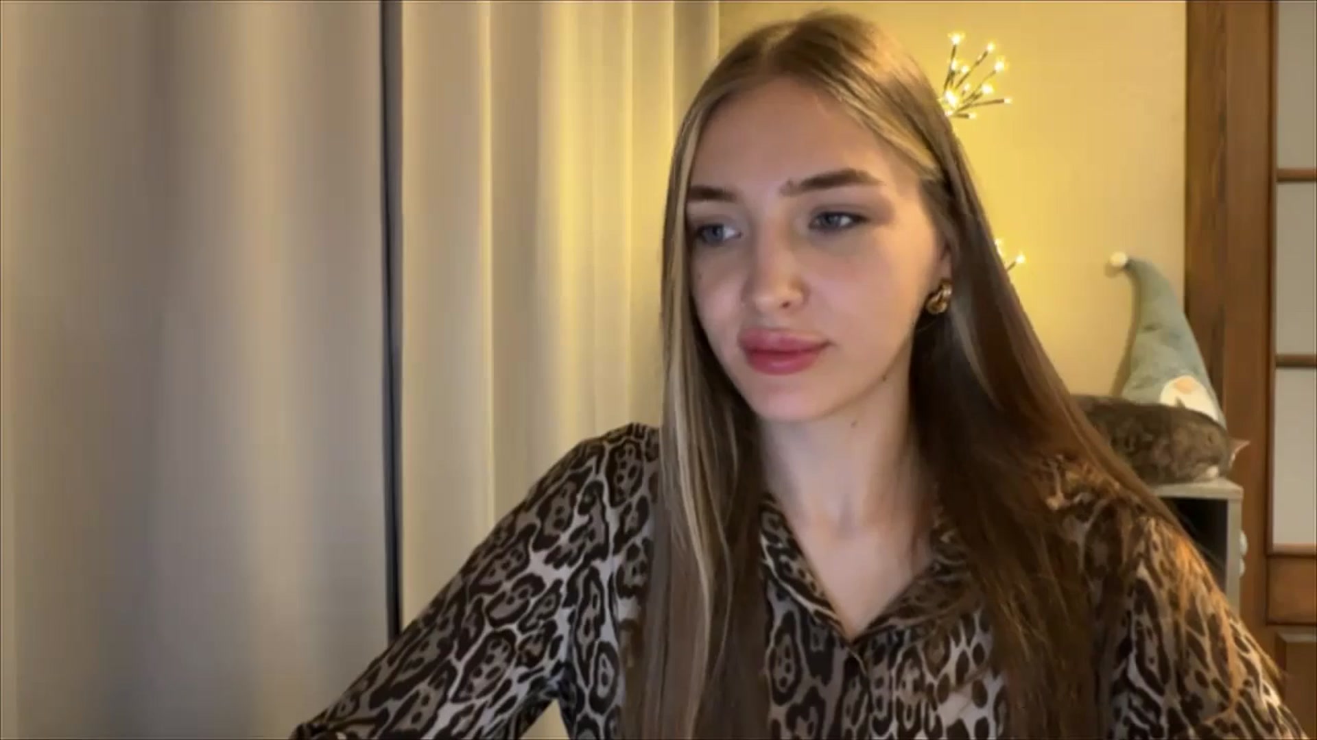 Gallery image thumbnail from My_Diana's myfreecams stream on, 08/24/2024, 19:33 image 3 of 20