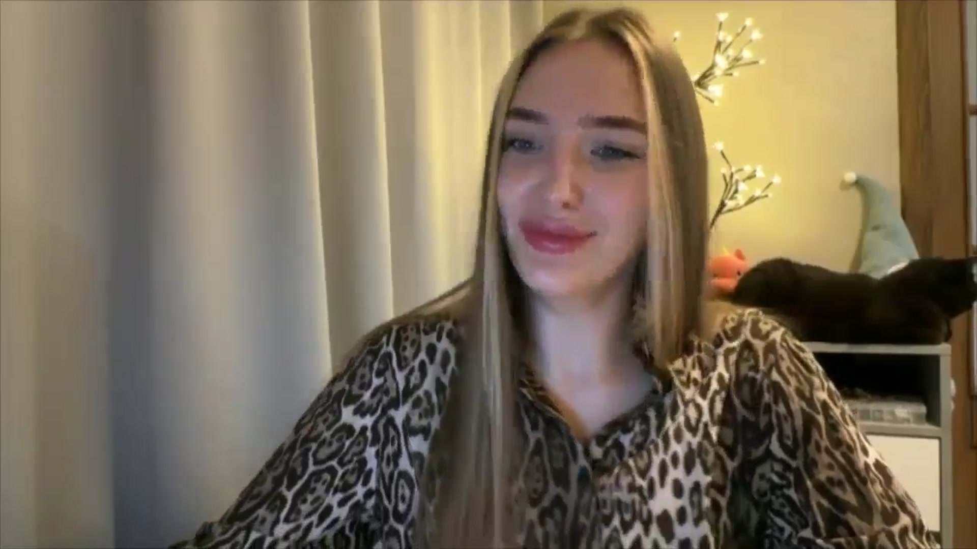 Gallery image thumbnail from My_Diana's myfreecams stream on, 08/24/2024, 20:41 image 5 of 20