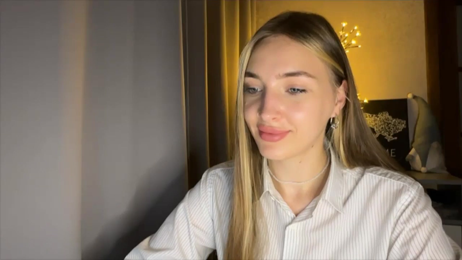 Gallery image thumbnail from My_Diana's myfreecams stream on, 08/25/2024, 19:41 image 3 of 20