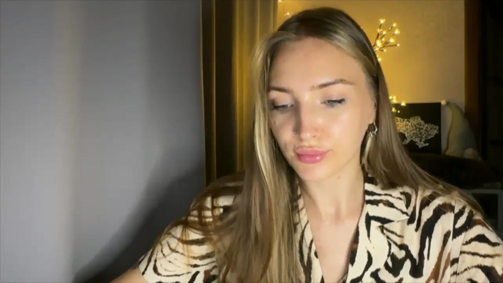 Gallery image thumbnail from My_Diana's myfreecams stream on, 08/28/2024, 18:48 image 20 of 20