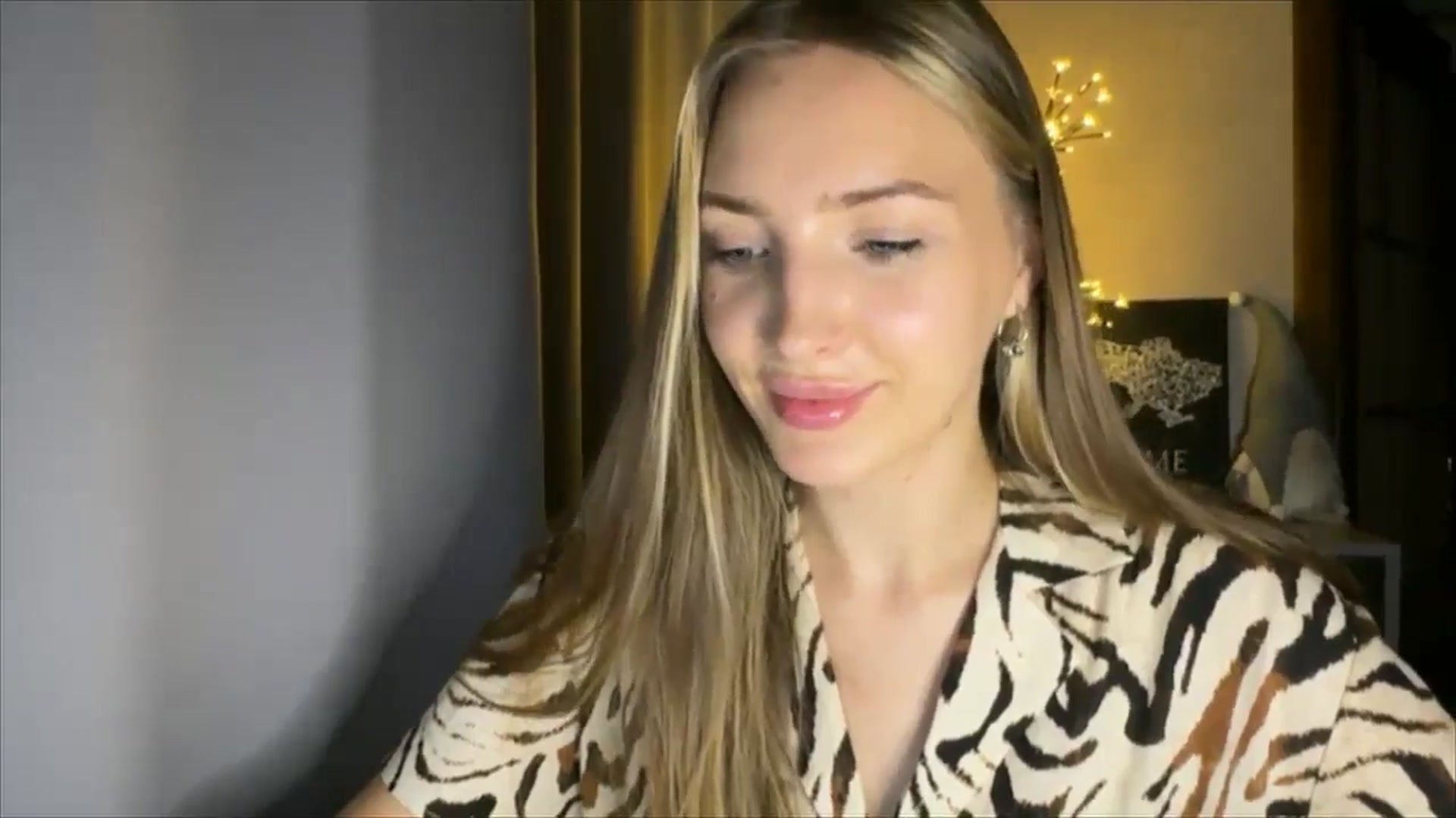 Gallery image thumbnail from My_Diana's myfreecams stream on, 08/28/2024, 18:48 image 10 of 20