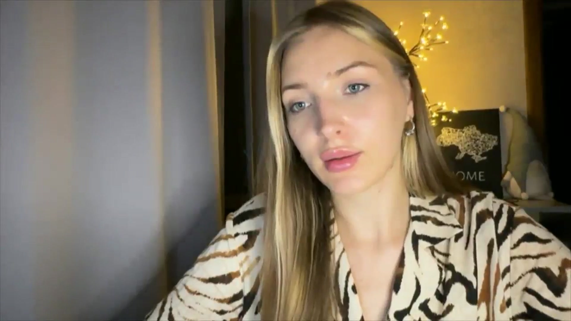 Gallery image thumbnail from My_Diana's myfreecams stream on, 08/28/2024, 22:34 image 19 of 20