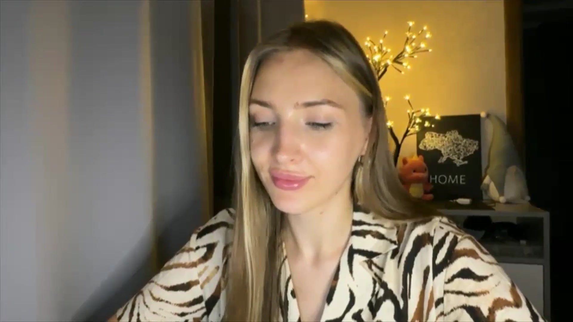 Gallery image thumbnail from My_Diana's myfreecams stream on, 08/28/2024, 22:34 image 13 of 20