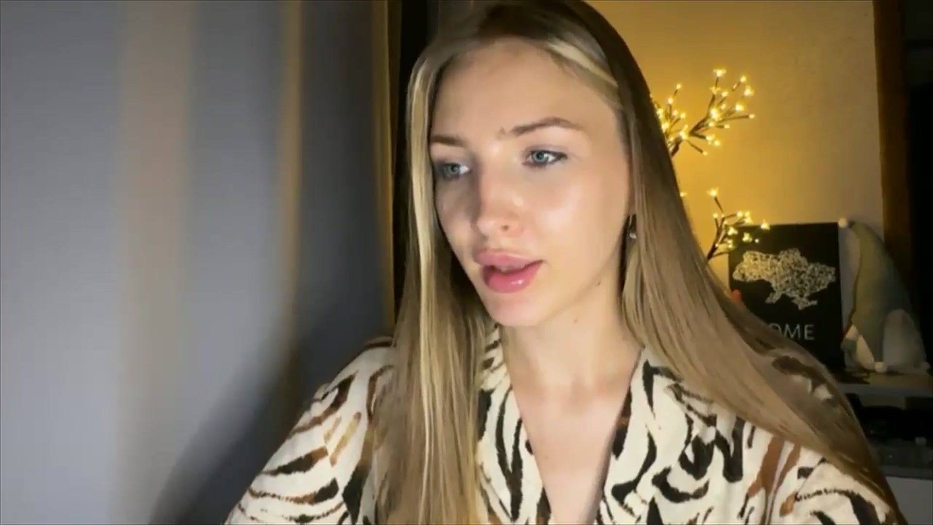 Gallery image thumbnail from My_Diana's myfreecams stream on, 08/28/2024, 22:34 image 3 of 20