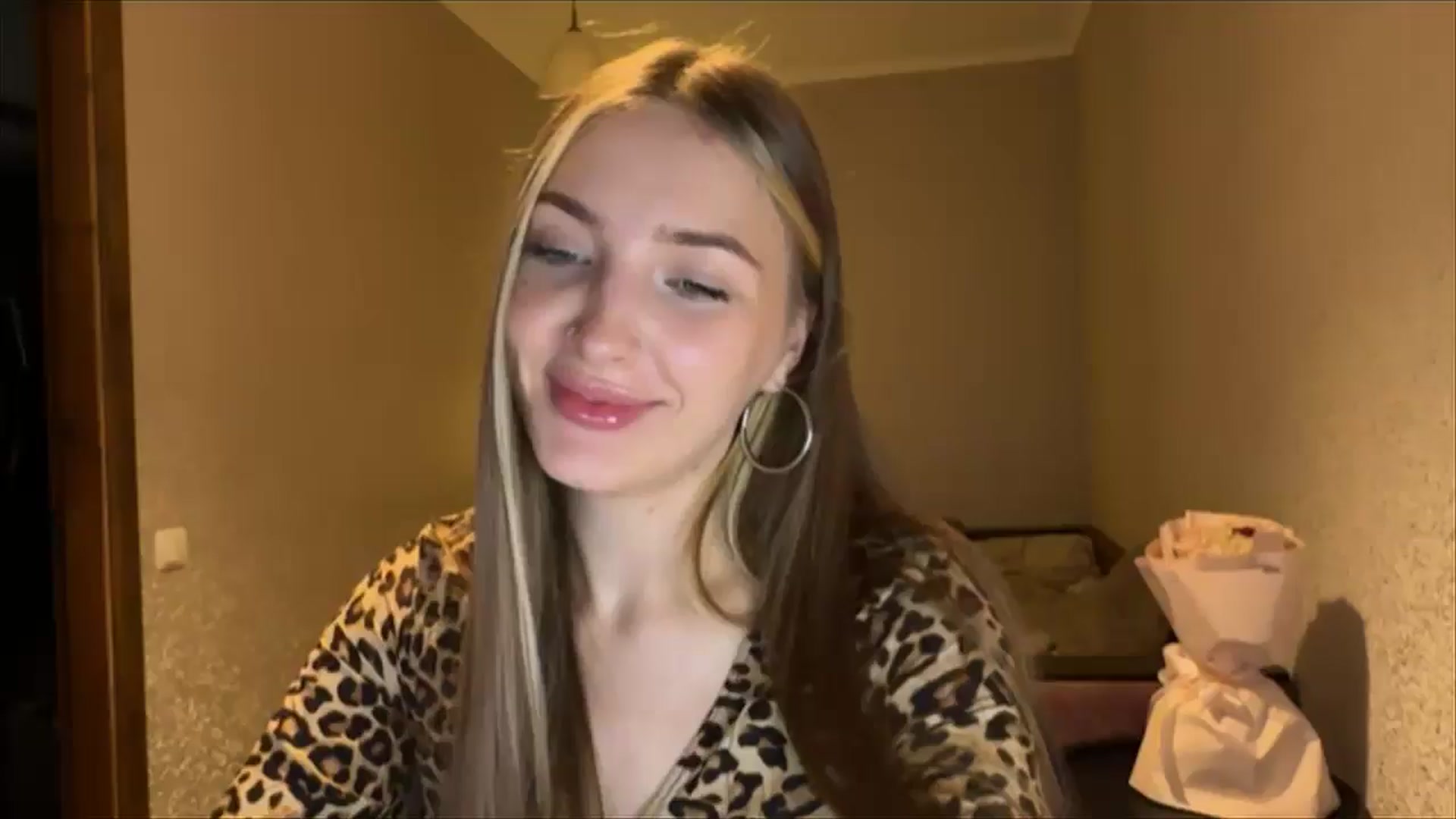 Gallery image thumbnail from My_Diana's myfreecams stream on, 08/31/2024, 19:00 image 9 of 20
