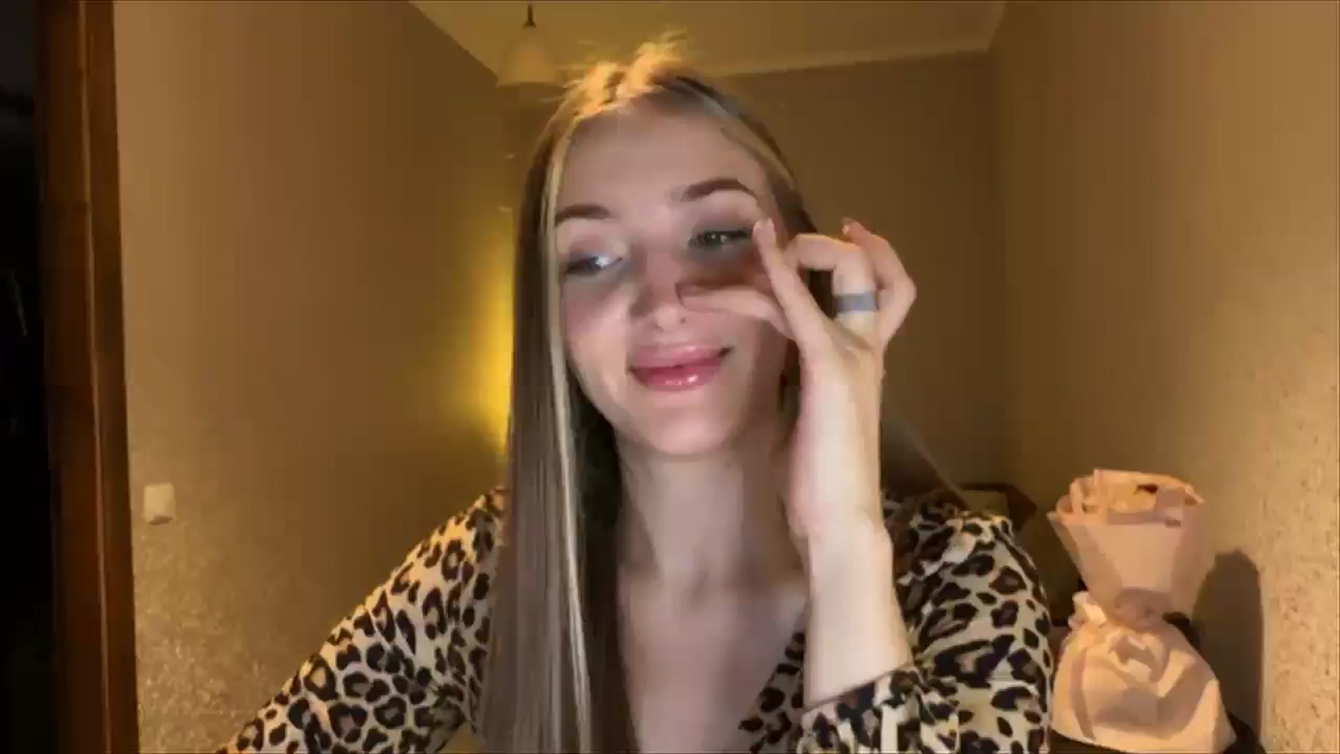 Gallery image thumbnail from My_Diana's myfreecams stream on, 08/31/2024, 19:00 image 11 of 20