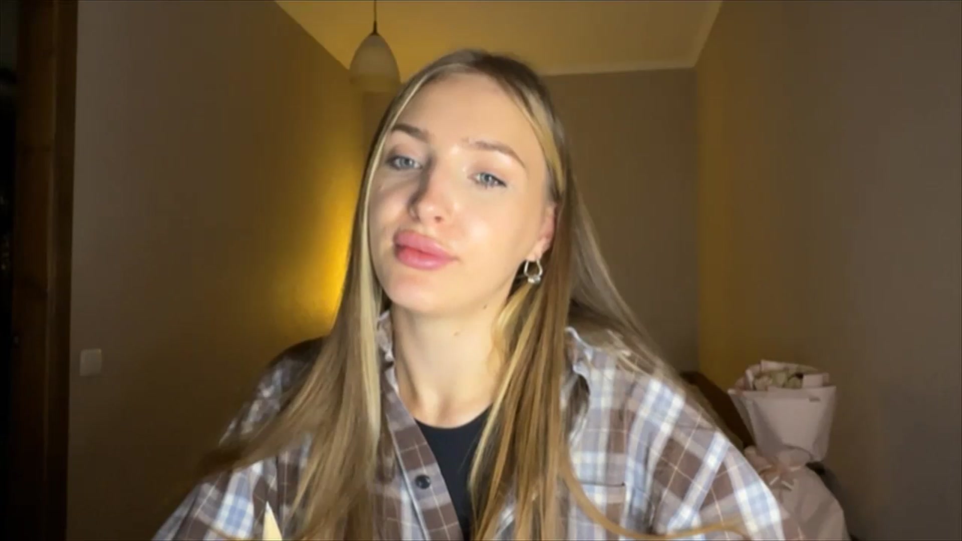 Gallery image thumbnail from My_Diana's myfreecams stream on, 09/01/2024, 21:46 image 20 of 20