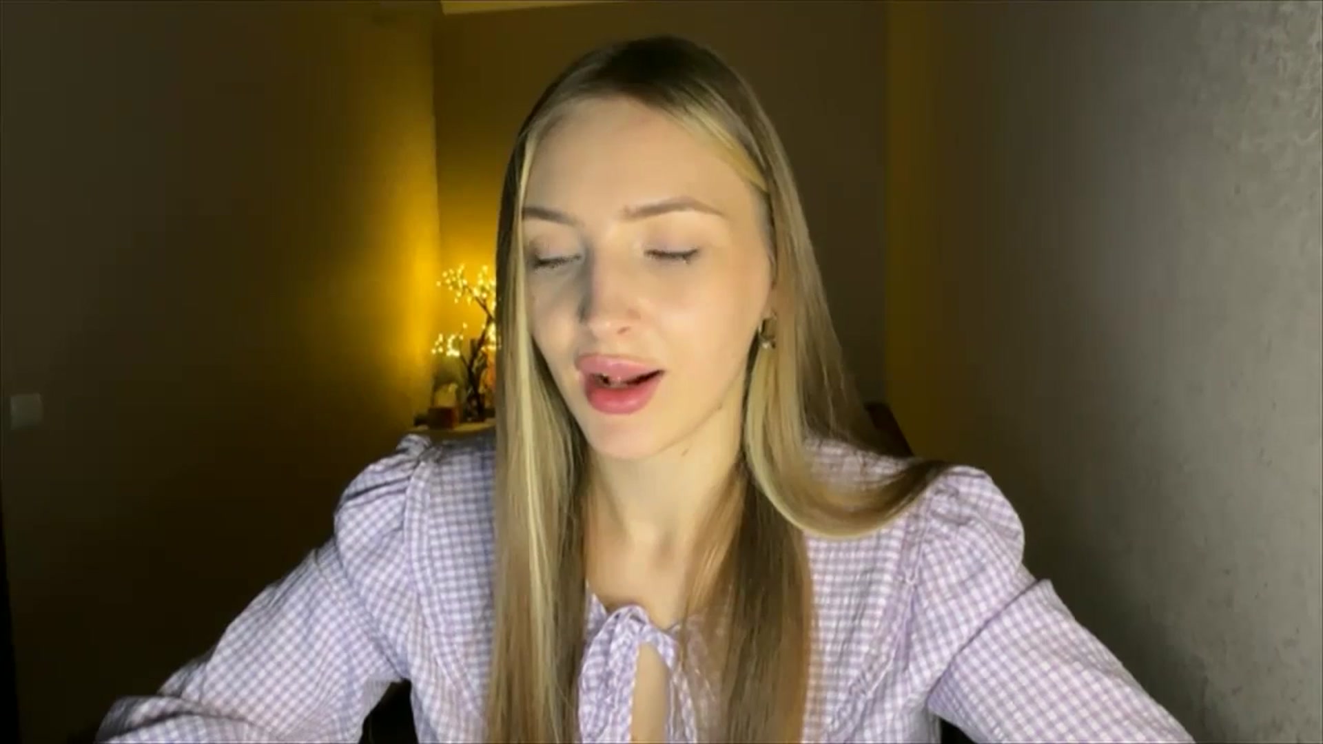 Gallery image thumbnail from My_Diana's myfreecams stream on, 09/04/2024, 22:52 image 18 of 20