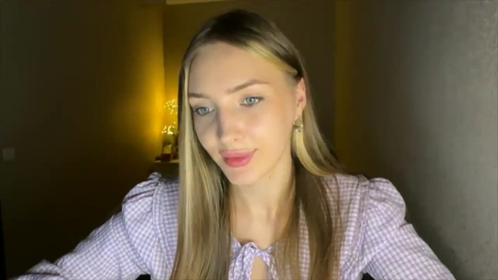 Gallery image thumbnail from My_Diana's myfreecams stream on, 09/04/2024, 22:52 image 19 of 20