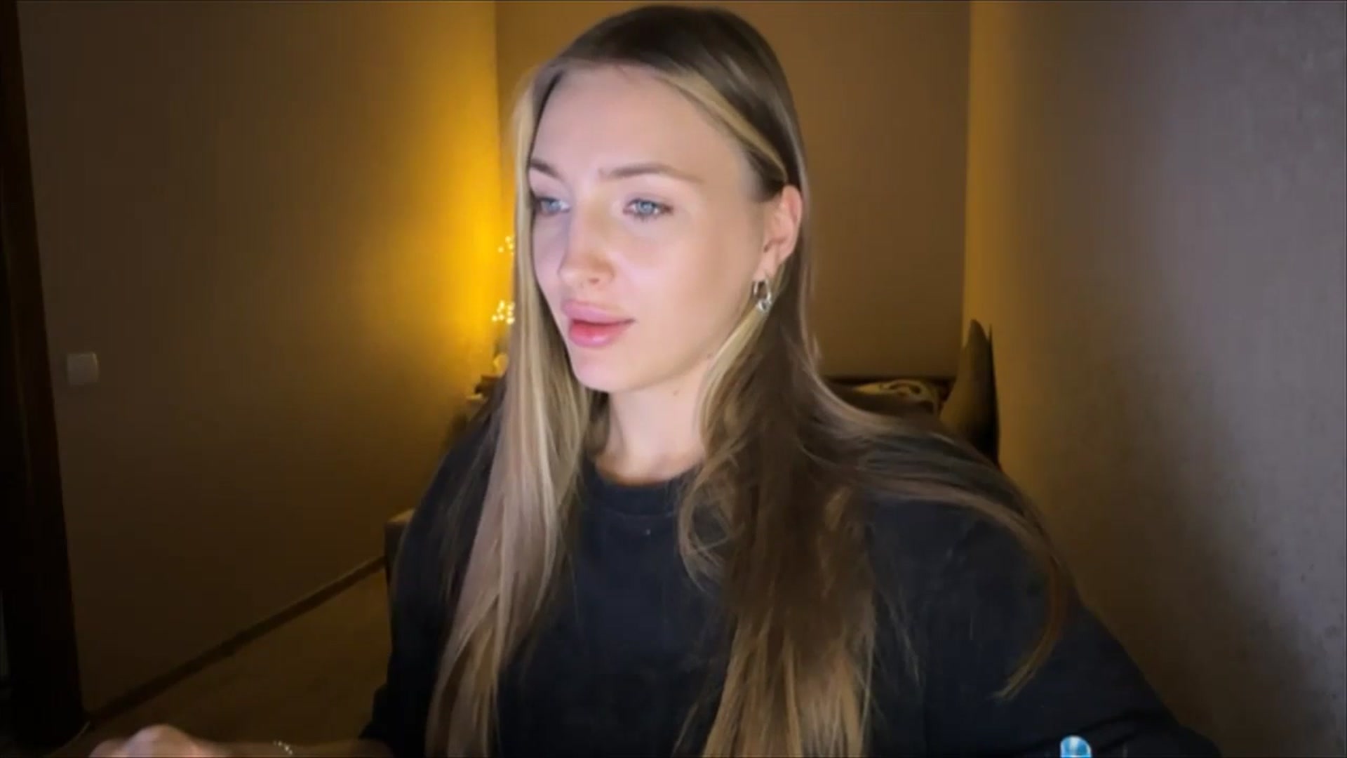 Gallery image thumbnail from My_Diana's myfreecams stream on, 09/07/2024, 19:59 image 4 of 20