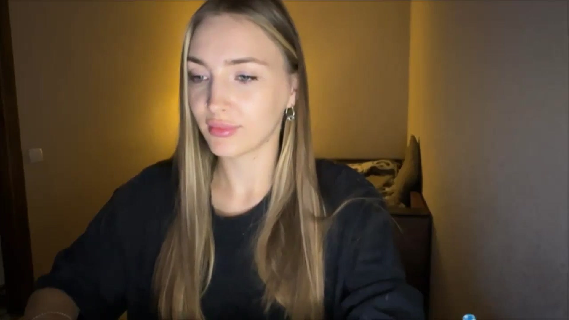 Gallery image thumbnail from My_Diana's myfreecams stream on, 09/07/2024, 19:59 image 11 of 20