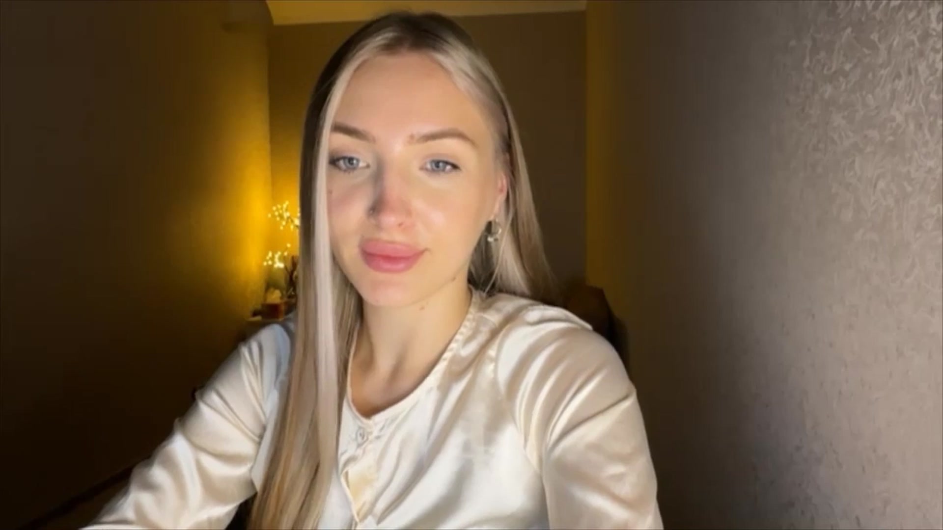 Gallery image thumbnail from My_Diana's myfreecams stream on, 09/11/2024, 20:21 image 5 of 20