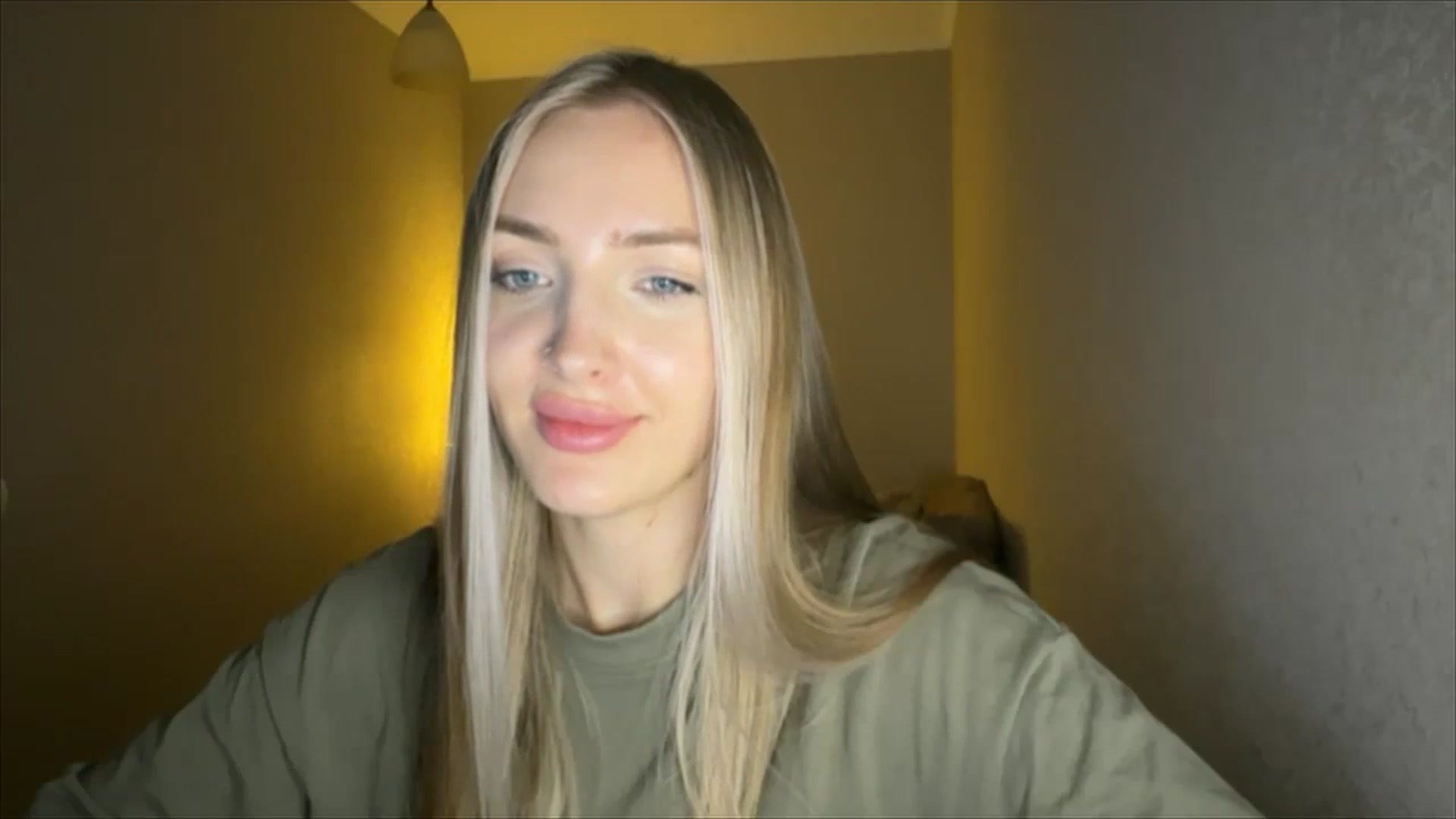 Gallery image thumbnail from My_Diana's myfreecams stream on, 09/11/2024, 21:55 image 13 of 20