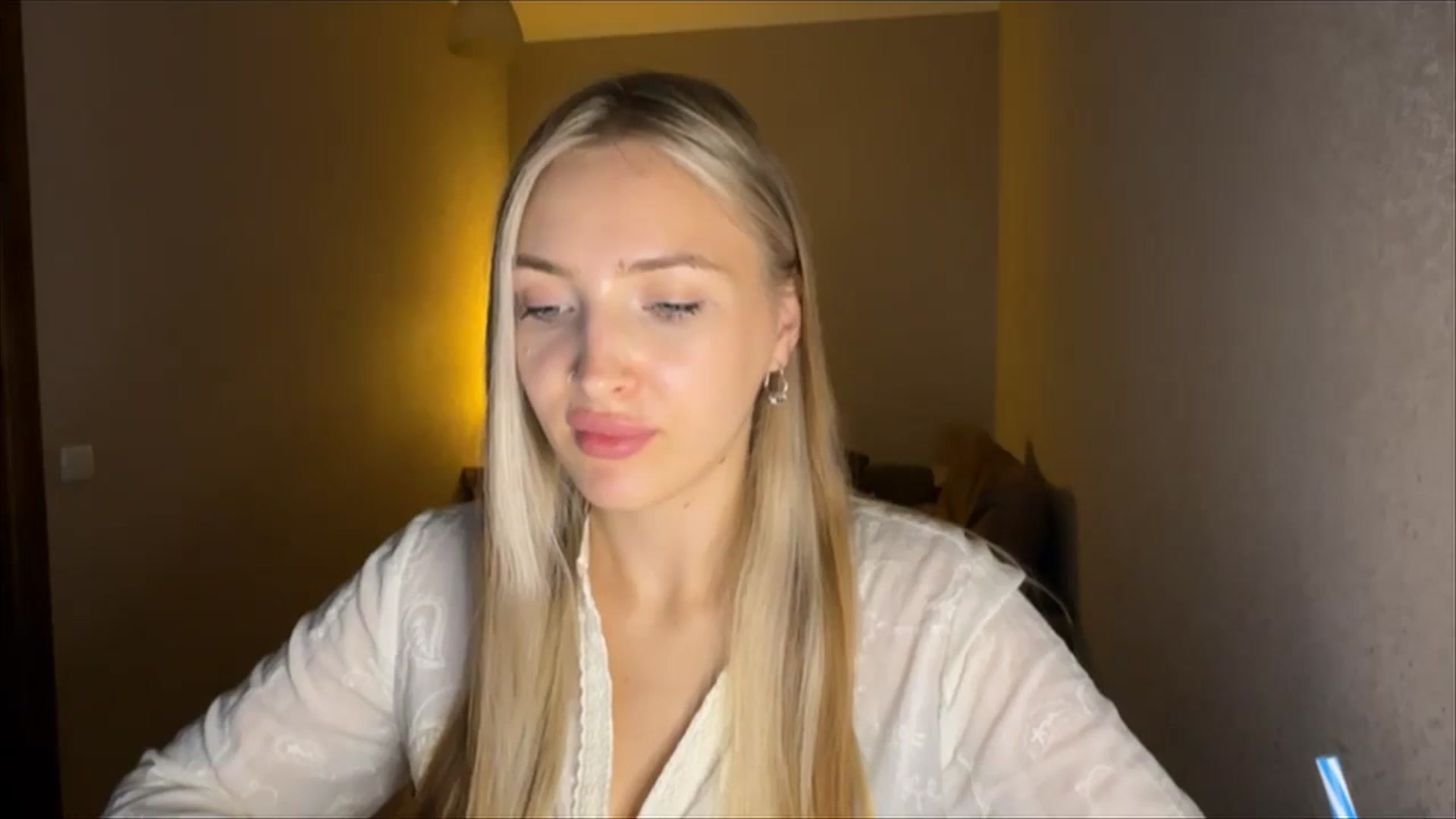 Gallery image thumbnail from My_Diana's myfreecams stream on, 09/14/2024, 18:46 image 5 of 20