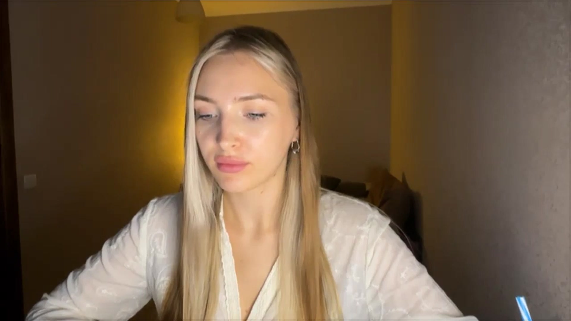 Gallery image thumbnail from My_Diana's myfreecams stream on, 09/14/2024, 18:46 image 4 of 20