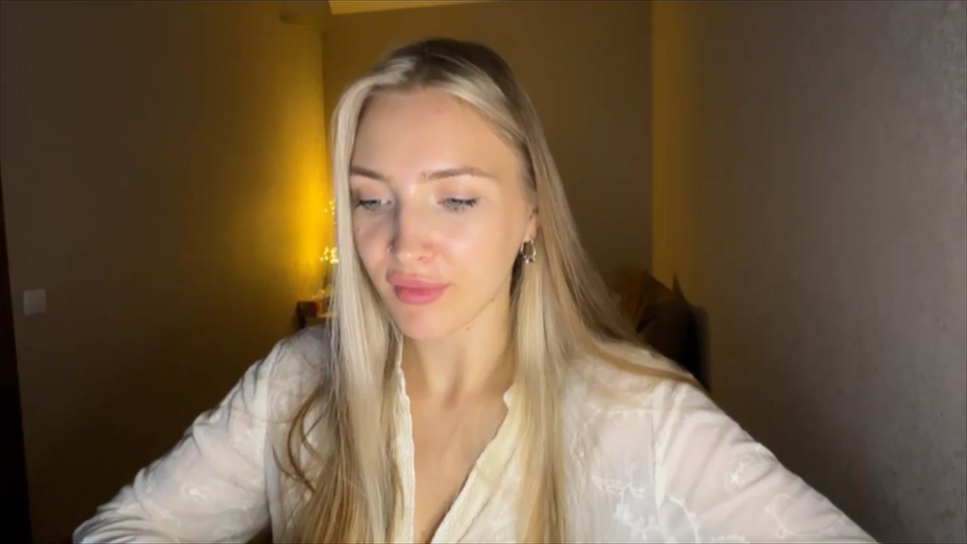 Gallery image thumbnail from My_Diana's myfreecams stream on, 09/14/2024, 20:35 image 7 of 20