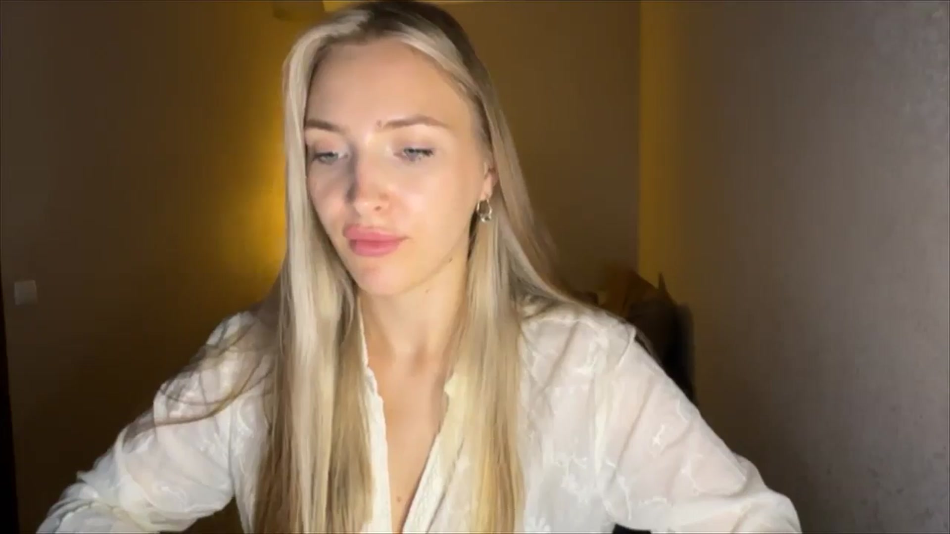 Gallery image thumbnail from My_Diana's myfreecams stream on, 09/14/2024, 20:35 image 2 of 20