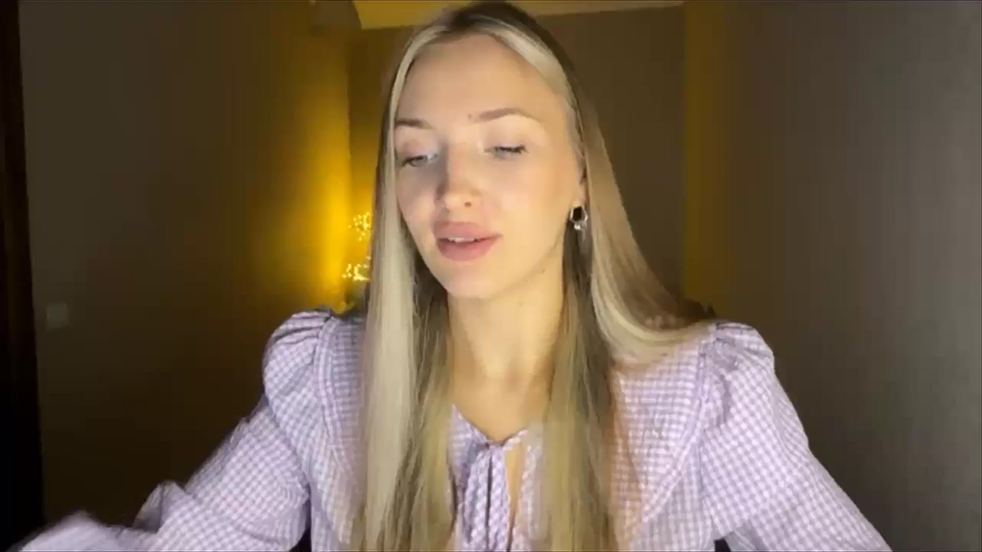 Gallery image thumbnail from My_Diana's myfreecams stream on, 09/15/2024, 19:02 image 20 of 20