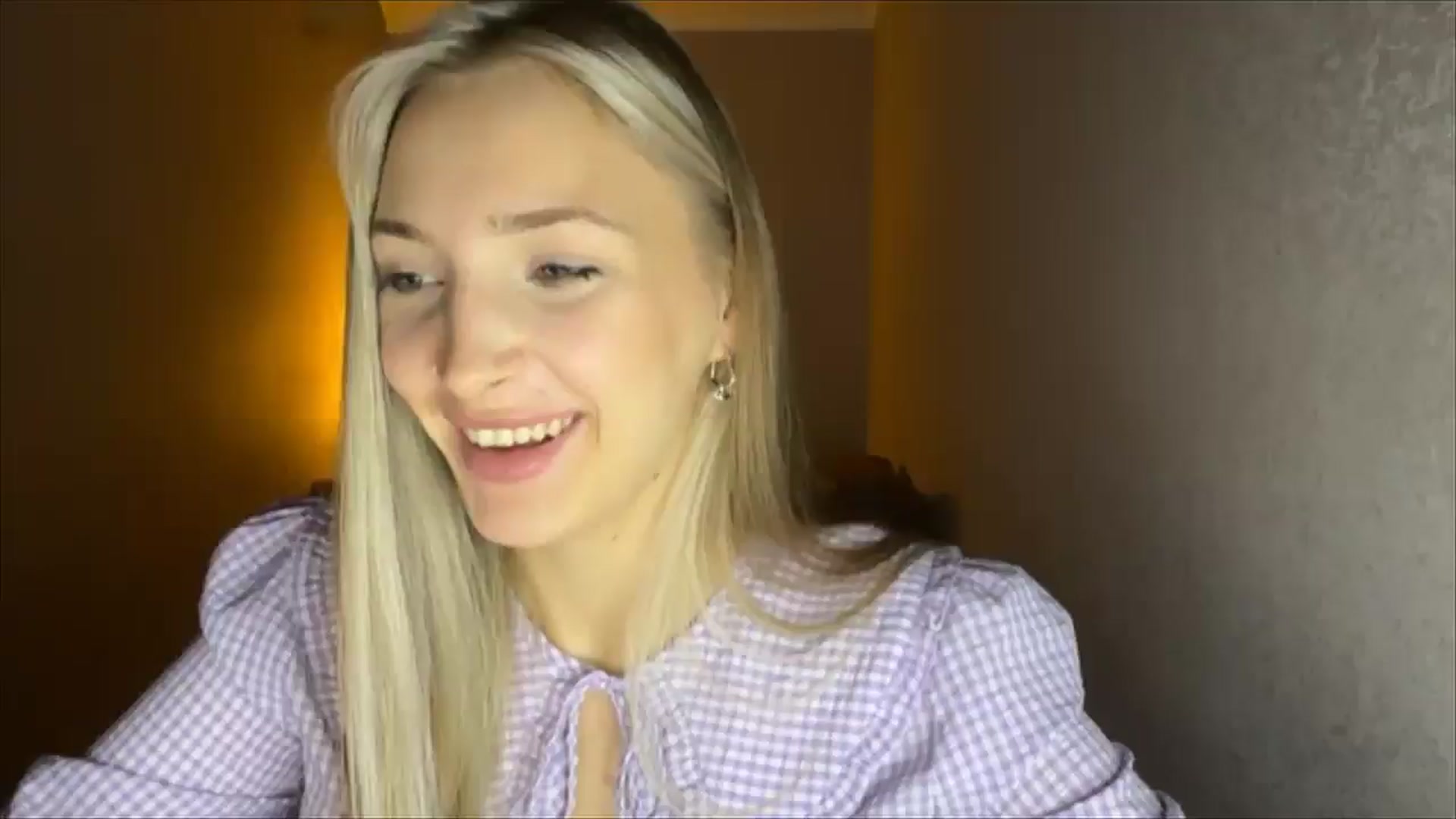 Gallery image thumbnail from My_Diana's myfreecams stream on, 09/15/2024, 20:09 image 13 of 20