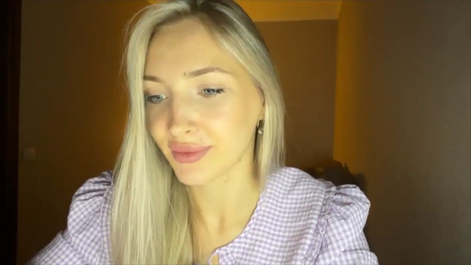 Gallery image thumbnail from My_Diana's myfreecams stream on, 09/15/2024, 21:55 image 5 of 20