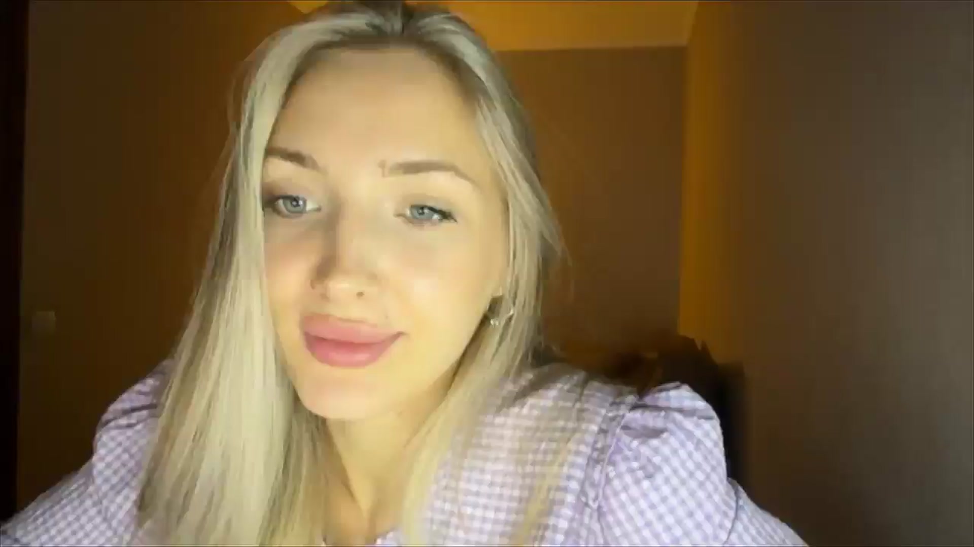 Gallery image thumbnail from My_Diana's myfreecams stream on, 09/15/2024, 21:55 image 19 of 20