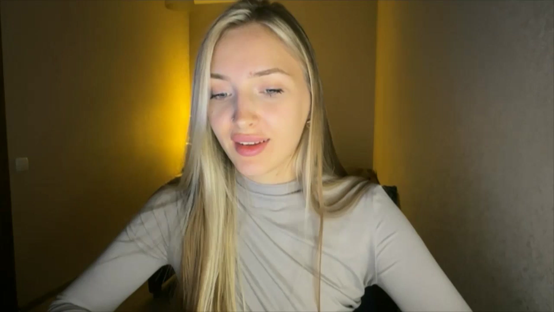 Gallery image thumbnail from My_Diana's myfreecams stream on, 09/19/2024, 21:55 image 19 of 20