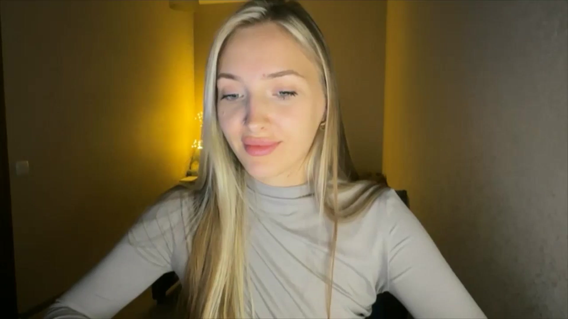 Gallery image thumbnail from My_Diana's myfreecams stream on, 09/19/2024, 21:55 image 18 of 20