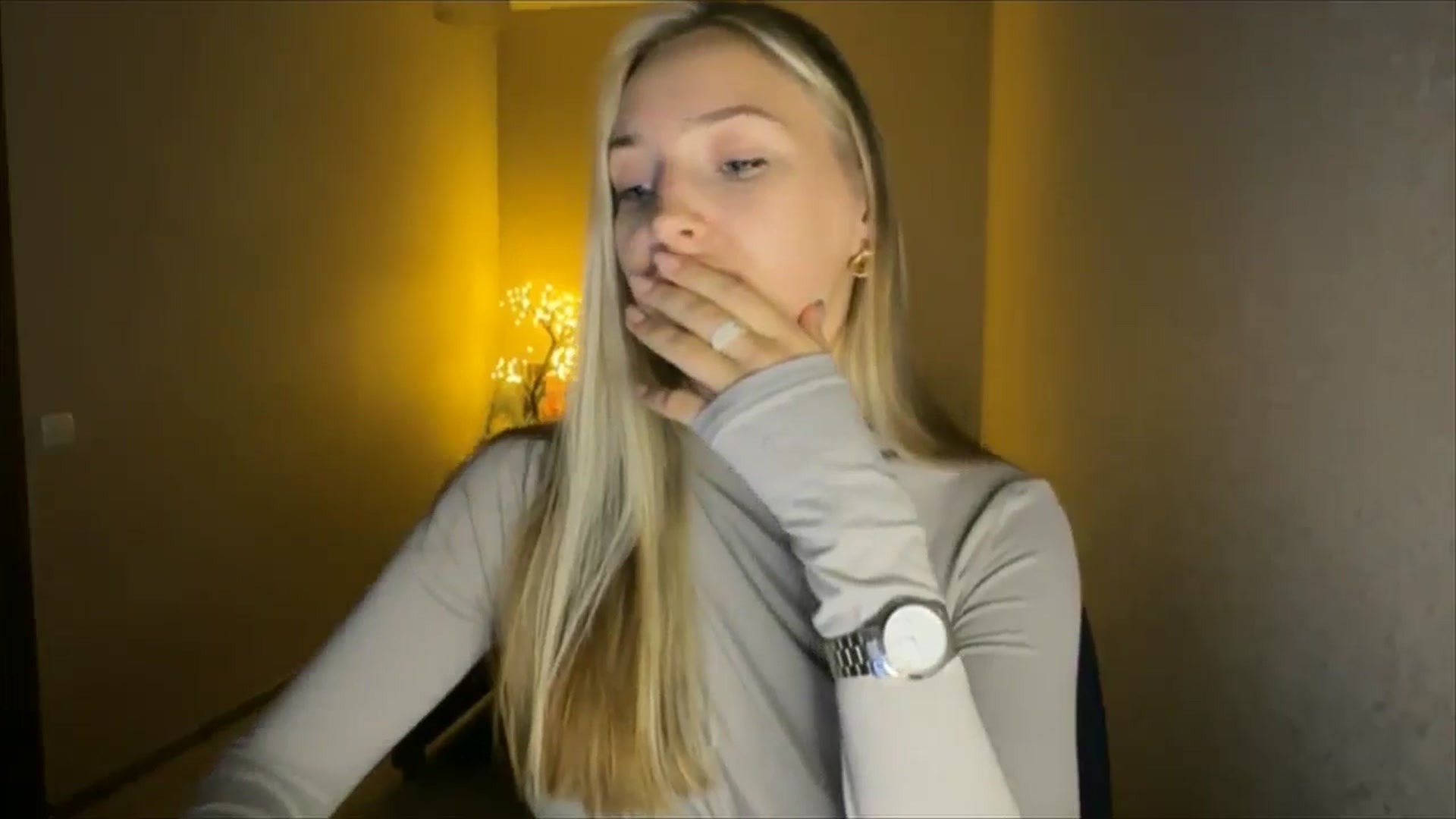 Gallery image thumbnail from My_Diana's myfreecams stream on, 09/19/2024, 21:55 image 10 of 20