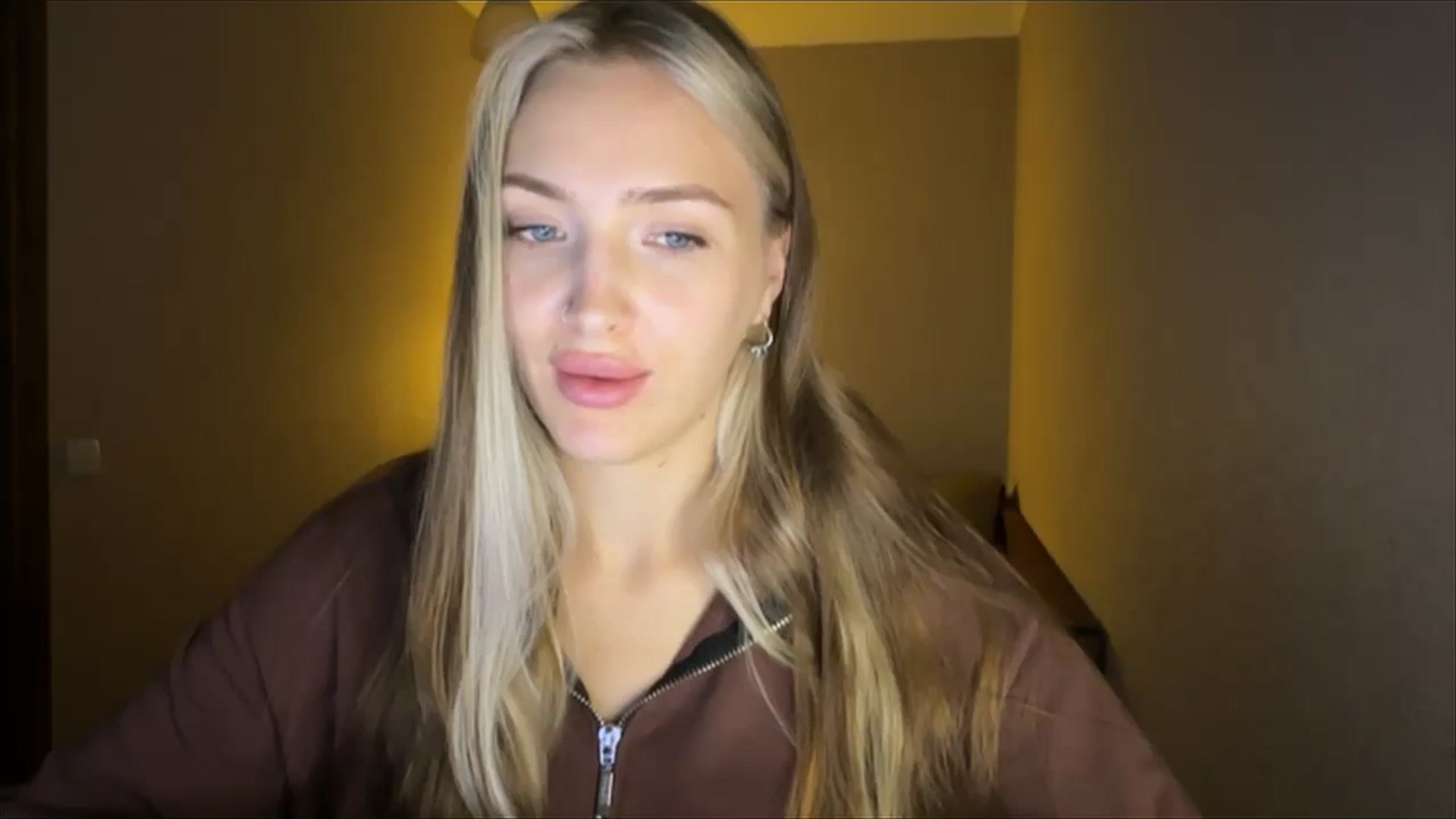 Gallery image thumbnail from My_Diana's myfreecams stream on, 09/20/2024, 22:20 image 20 of 20