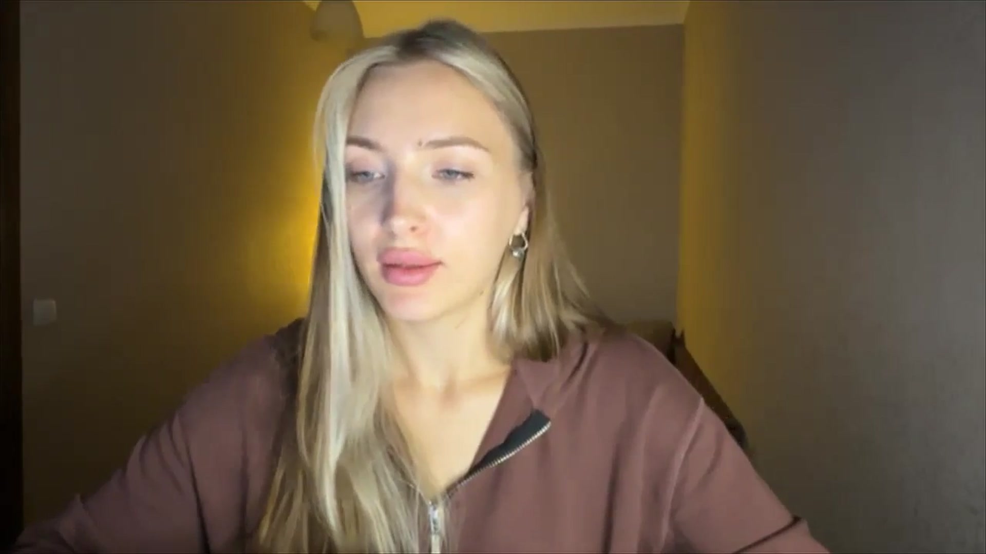 Gallery image thumbnail from My_Diana's myfreecams stream on, 09/20/2024, 22:20 image 14 of 20