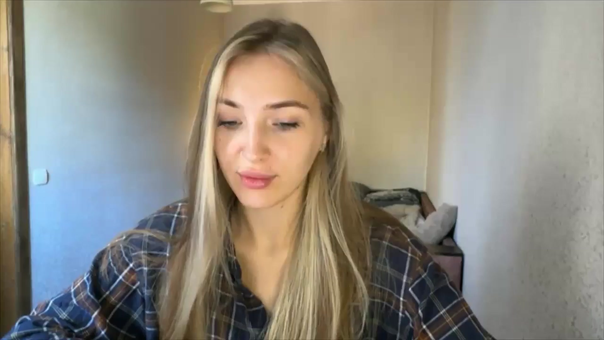 Gallery image thumbnail from My_Diana's myfreecams stream on, 09/22/2024, 12:59 image 6 of 20