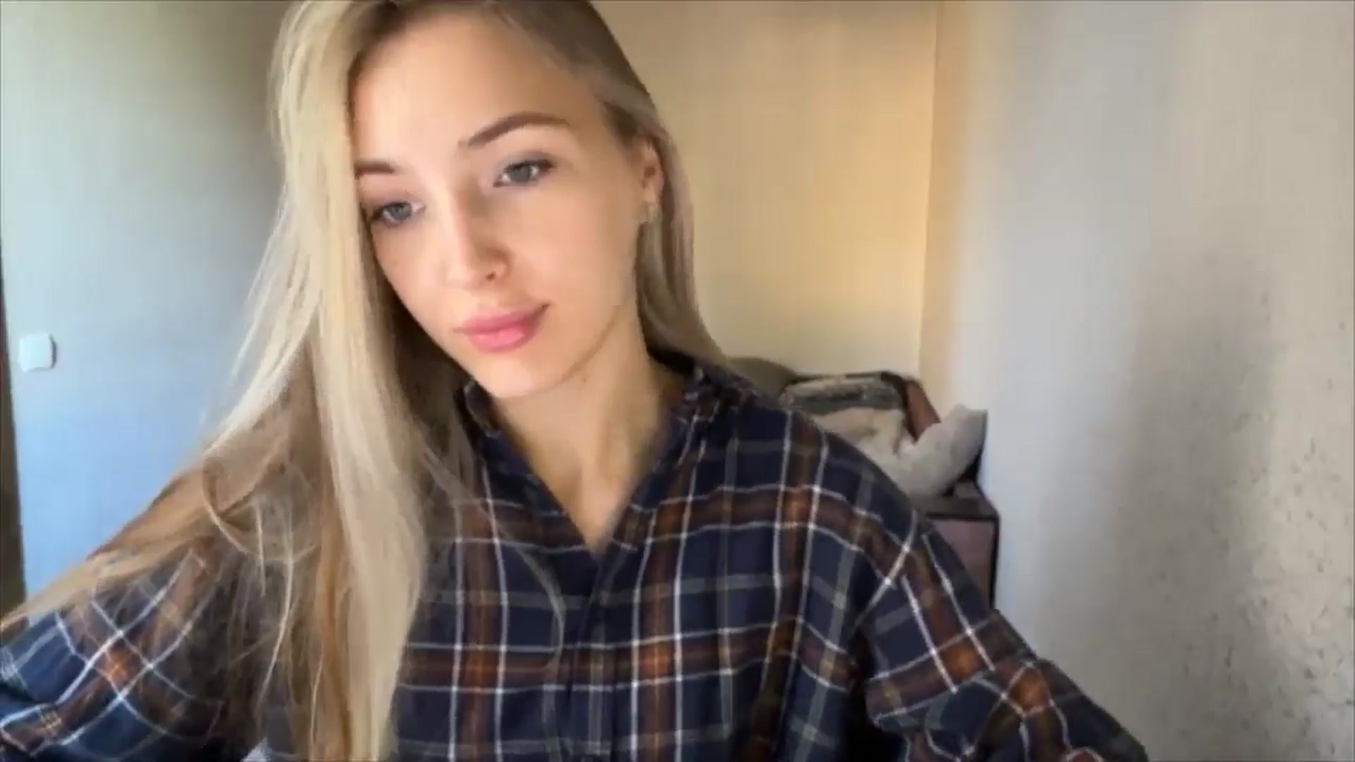Gallery image thumbnail from My_Diana's myfreecams stream on, 09/22/2024, 13:46 image 19 of 20
