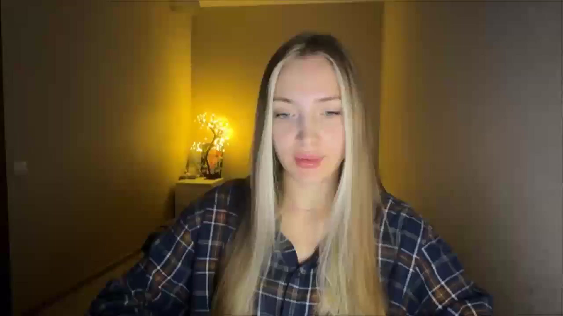 Gallery image thumbnail from My_Diana's myfreecams stream on, 09/22/2024, 20:55 image 13 of 20